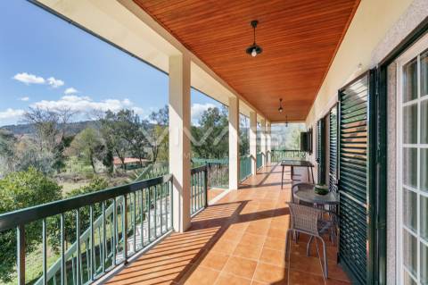 Moradia T3 Venda em Esqueiros, Nevogilde e Travassós,Vila Verde