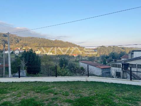 Moradia T3 Arrendamento em Ribeira do Neiva,Vila Verde