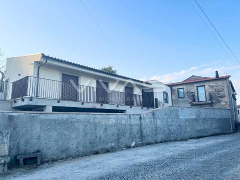 Moradia T3 Arrendamento em Ribeira do Neiva,Vila Verde