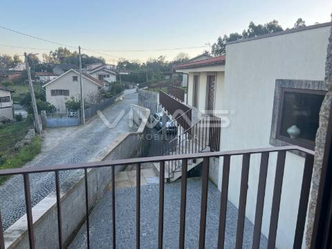 Moradia T3 Arrendamento em Ribeira do Neiva,Vila Verde