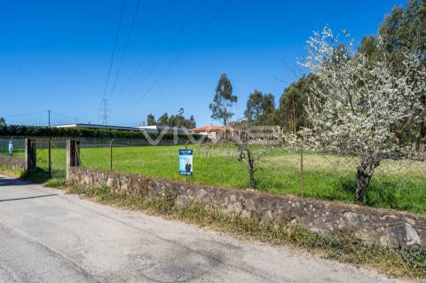 Terreno para construção em Lage, Vila Verde