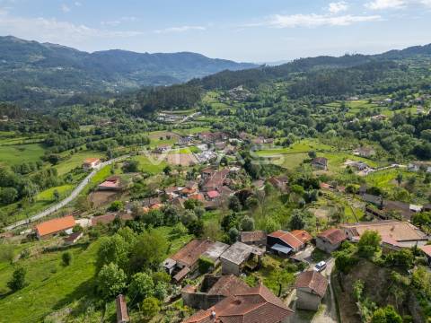 Moradia para Restaurar T0 Venda em Valdreu,Vila Verde