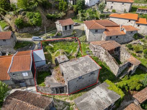 Moradia para Restaurar T0 Venda em Valdreu,Vila Verde