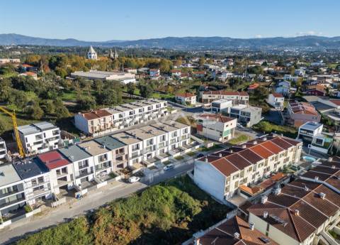 Lote de terreno  em Soutelo, Vila Verde