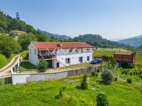 Moradia T3 Venda em Valbom (São Pedro), Passô e Valbom (São Martinho),Vila Verde