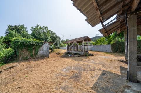 Moradia T4 Venda em Escariz (São Mamede) e Escariz (São Martinho),Vila Verde