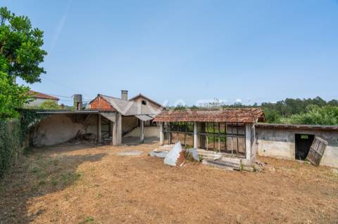 Moradia T4 Venda em Escariz (São Mamede) e Escariz (São Martinho),Vila Verde