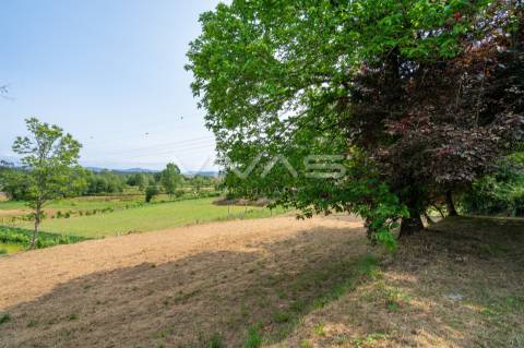 Moradia T4 Venda em Escariz (São Mamede) e Escariz (São Martinho),Vila Verde
