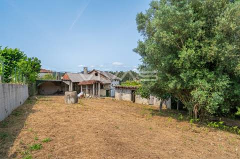 Moradia T4 Venda em Escariz (São Mamede) e Escariz (São Martinho),Vila Verde