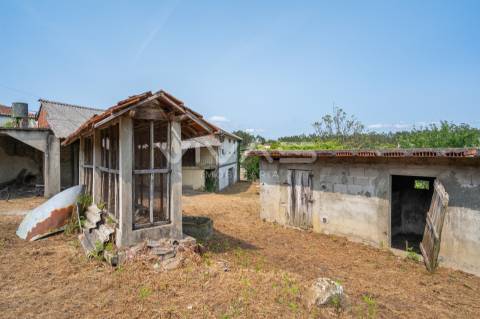 Moradia T4 Venda em Escariz (São Mamede) e Escariz (São Martinho),Vila Verde