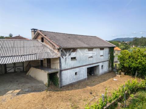 Moradia T4 Venda em Escariz (São Mamede) e Escariz (São Martinho),Vila Verde