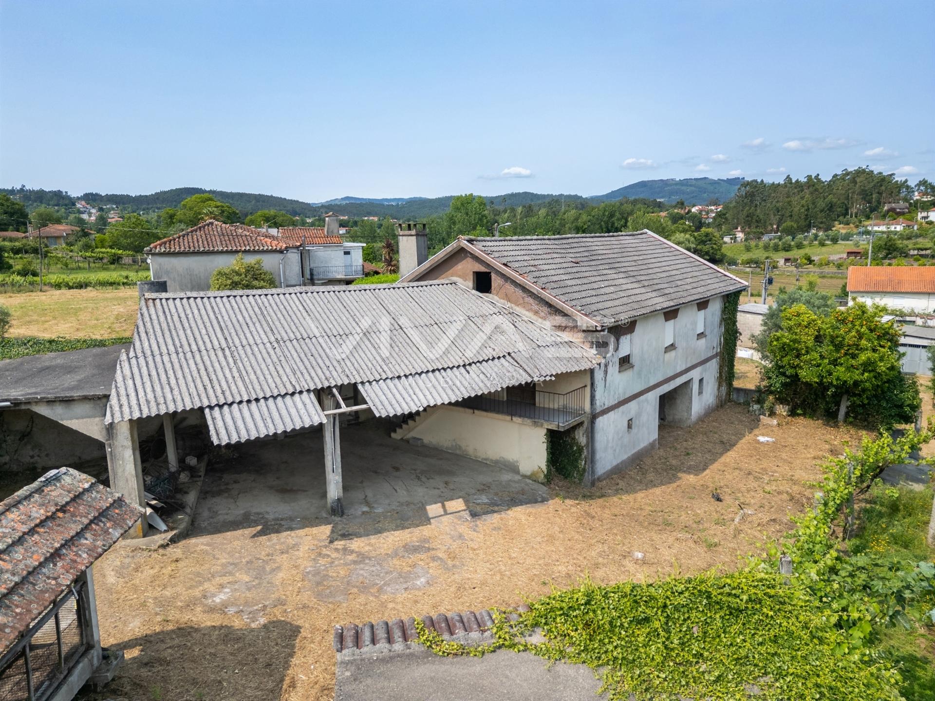 Moradia T4 Venda em Escariz (São Mamede) e Escariz (São Martinho),Vila Verde