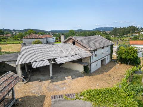 Moradia T4 Venda em Escariz (São Mamede) e Escariz (São Martinho),Vila Verde
