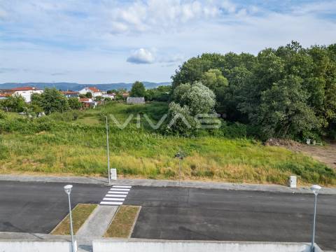 Lote de Terreno  Venda em Loureira,Vila Verde