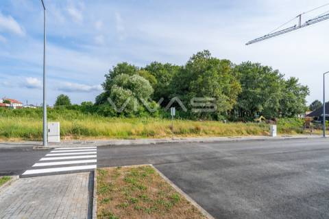 Lote de Terreno  Venda em Loureira,Vila Verde