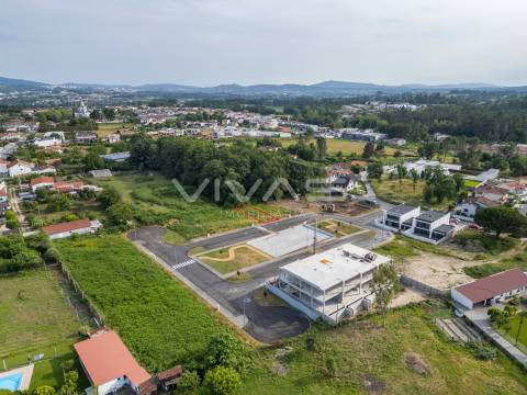 Lote de Terreno  Venda em Loureira,Vila Verde