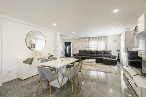 Moradia T4 Venda em Turiz,Vila Verde