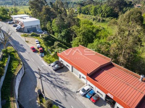 Armazém  Venda em Ferreiros, Prozelo e Besteiros,Amares