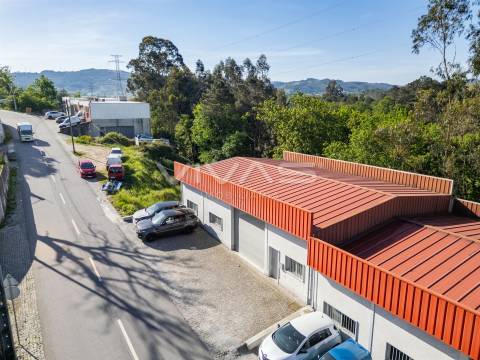 Armazém  Venda em Ferreiros, Prozelo e Besteiros,Amares