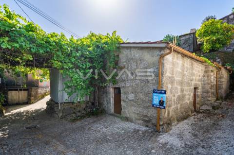 Moradia para Restaurar T0 Venda em Cibões e Brufe,Terras de Bouro