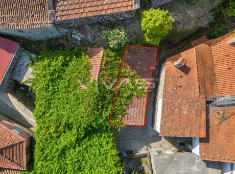 Moradia para Restaurar T0 Venda em Cibões e Brufe,Terras de Bouro
