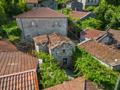 Moradia T0 Venda em Cibões e Brufe,Terras de Bouro