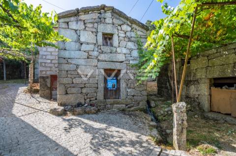 Moradia T0 Venda em Cibões e Brufe,Terras de Bouro
