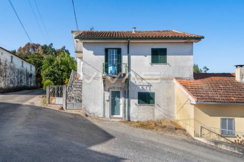 Moradia T4 Venda em Esqueiros, Nevogilde e Travassós,Vila Verde