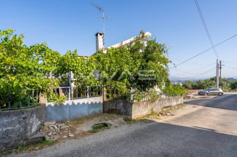 Moradia T4 Venda em Esqueiros, Nevogilde e Travassós,Vila Verde