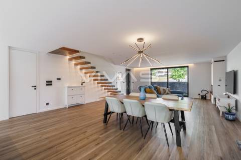 Moradia T3 Venda em Soutelo,Vila Verde