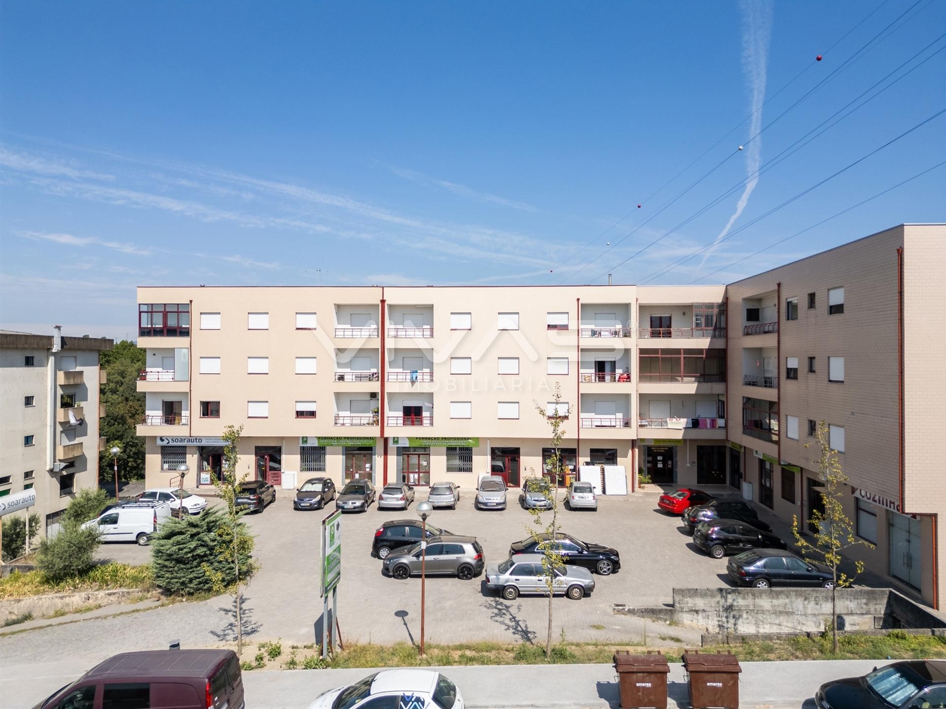 Apartamento T3 Arrendamento em Lago,Amares