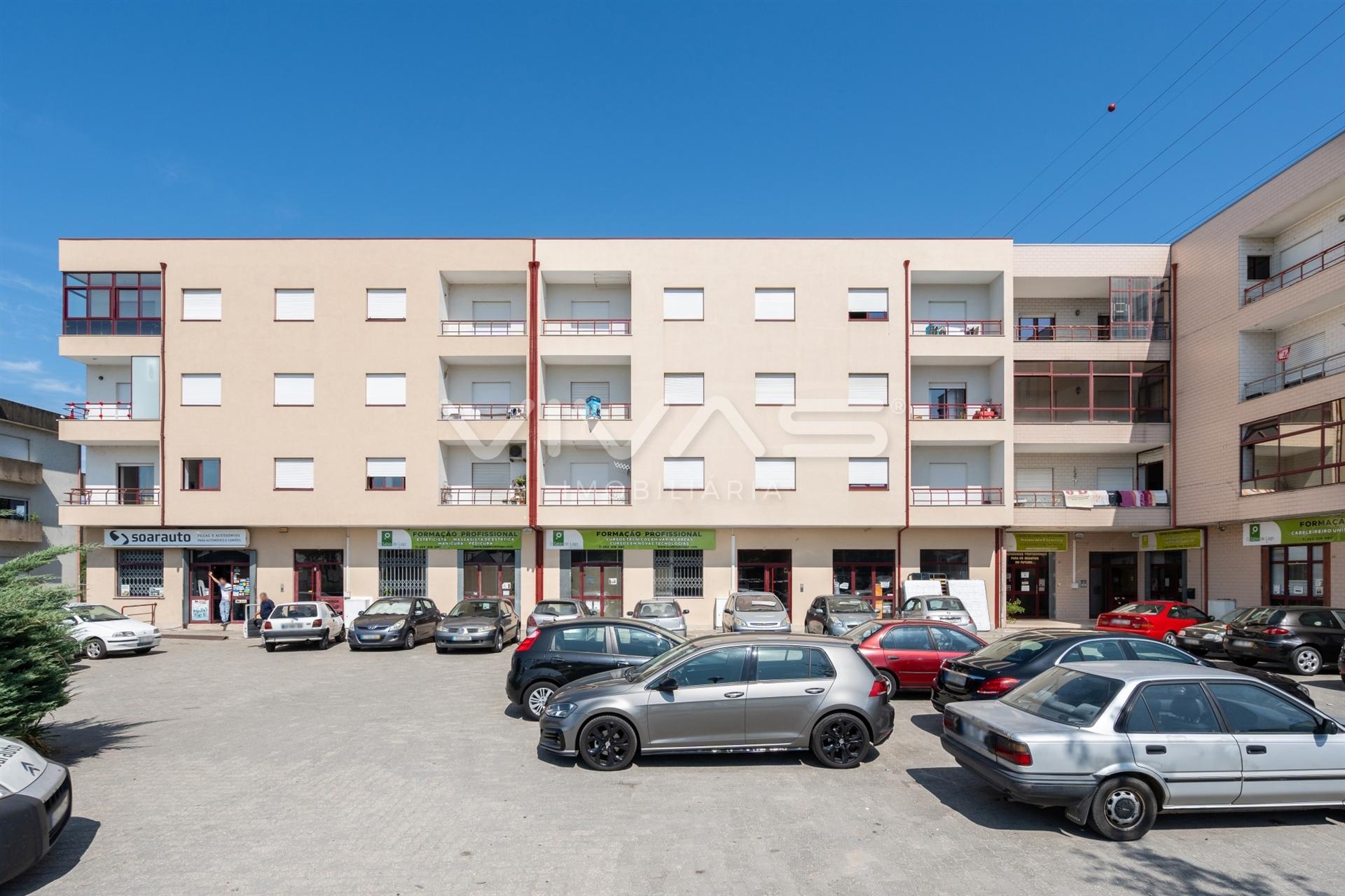 Apartamento T3 Arrendamento em Lago,Amares