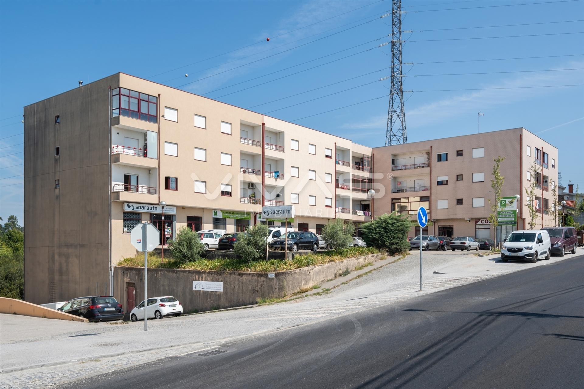 Apartamento T3 Arrendamento em Lago,Amares