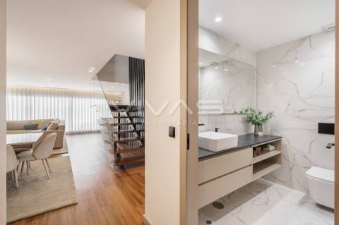 Moradia T3 Venda em Esporões,Braga