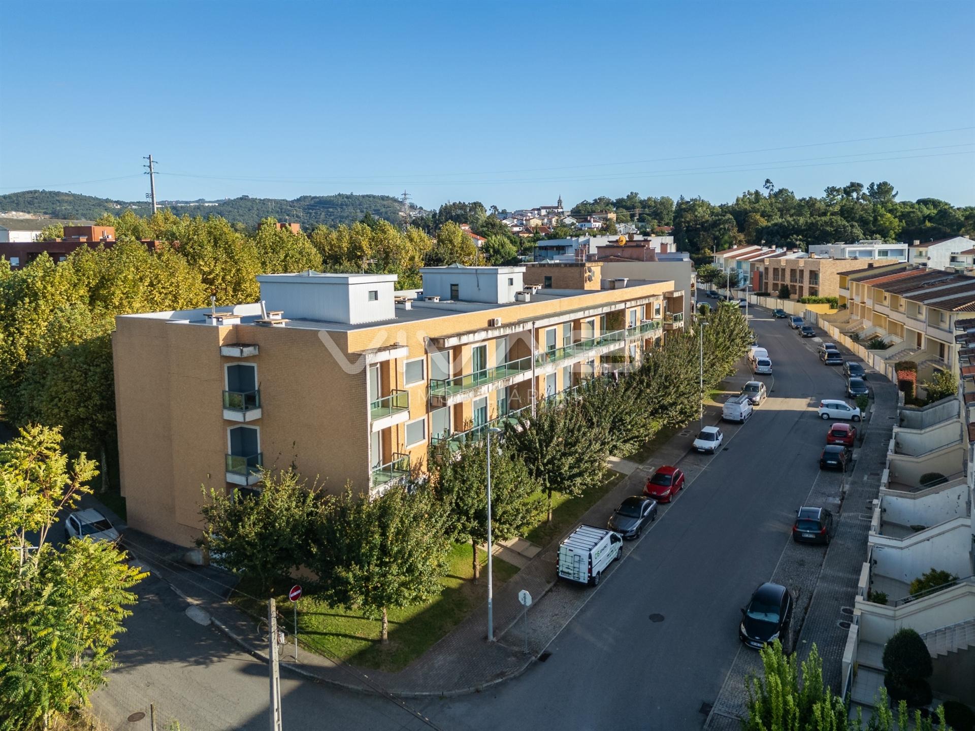 Apartamento T3 Venda em Palmeira,Braga
