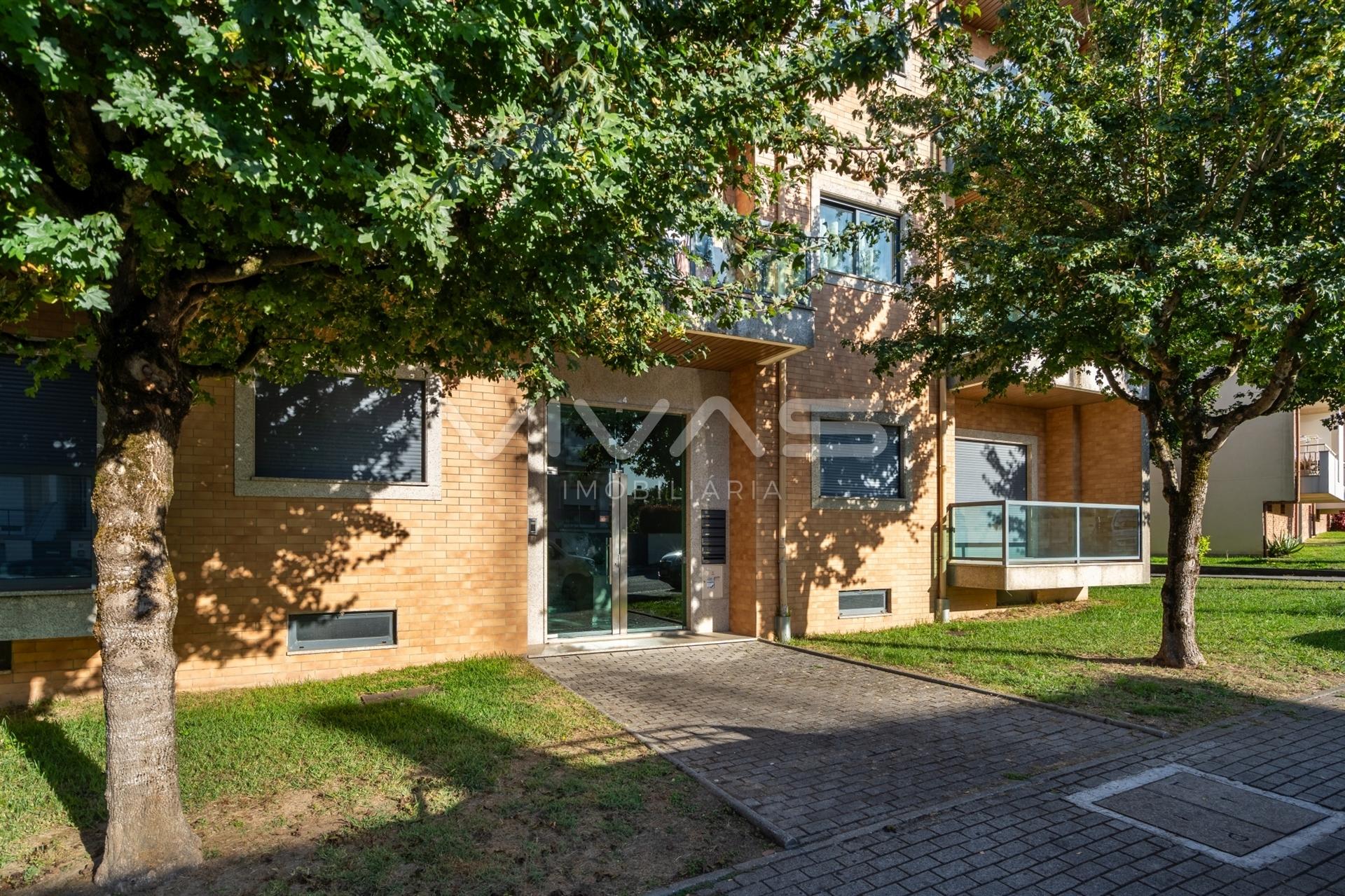 Apartamento T3 Venda em Palmeira,Braga