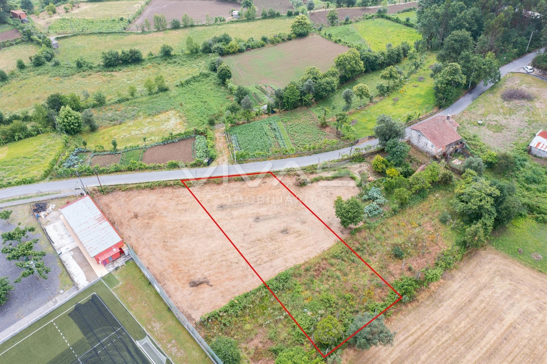 Terreno Para Construção  Venda em Sande, Vilarinho, Barros e Gomide,Vila Verde