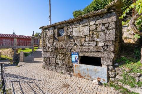Moradia para Restaurar T0 Venda em Cibões e Brufe,Terras de Bouro