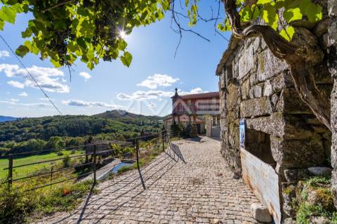 Moradia para Restaurar T0 Venda em Cibões e Brufe,Terras de Bouro