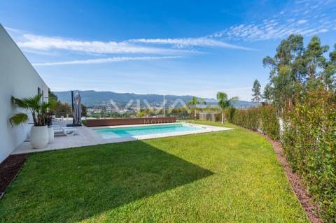 Moradia T4+1 Venda em Lanhas,Vila Verde