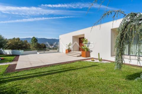 Moradia T4+1 Venda em Lanhas,Vila Verde