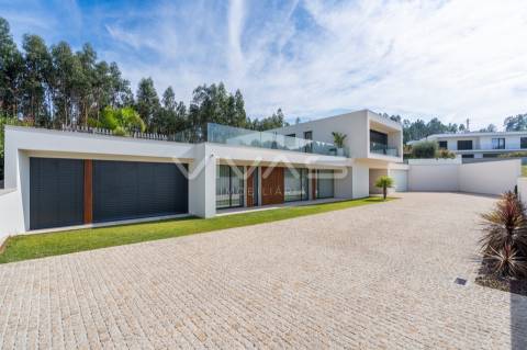 Moradia T4+1 Venda em Lanhas,Vila Verde