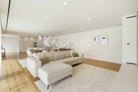 Moradia T4+1 Venda em Lanhas,Vila Verde