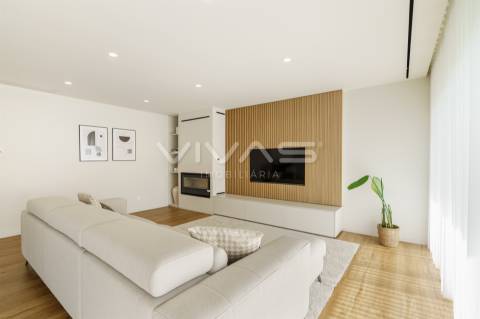 Moradia T4+1 Venda em Lanhas,Vila Verde