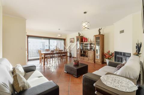 Apartamento T3 Venda em Vila Verde e Barbudo,Vila Verde