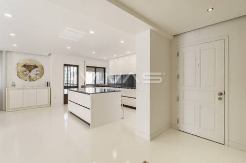 Apartamento T3 Venda em Vila Verde e Barbudo,Vila Verde