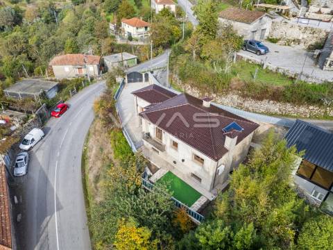 Moradia T3 Venda em Sande, Vilarinho, Barros e Gomide,Vila Verde