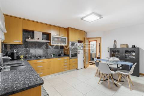 Andar Moradia T2+1 Venda em Vila de Prado,Vila Verde