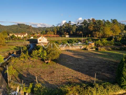 Terreno Para Construção  Venda em Sande, Vilarinho, Barros e Gomide,Vila Verde