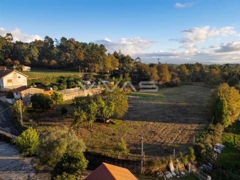 Terreno Para Construção  Venda em Sande, Vilarinho, Barros e Gomide,Vila Verde